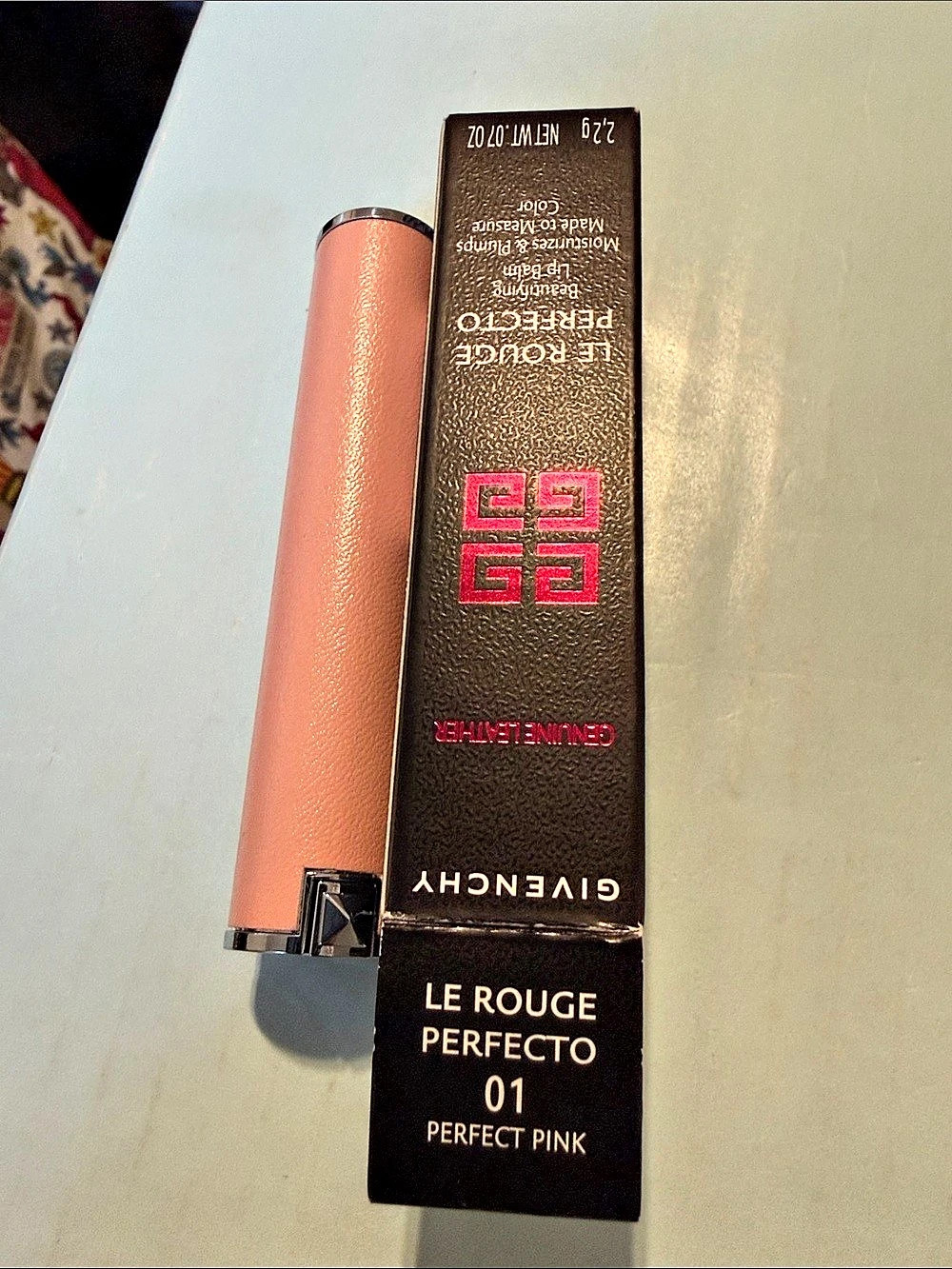 Givenchy Le Rouge Perfecto Beautifying Lip Balm 01 Perfect Pink Lip Balm Pink